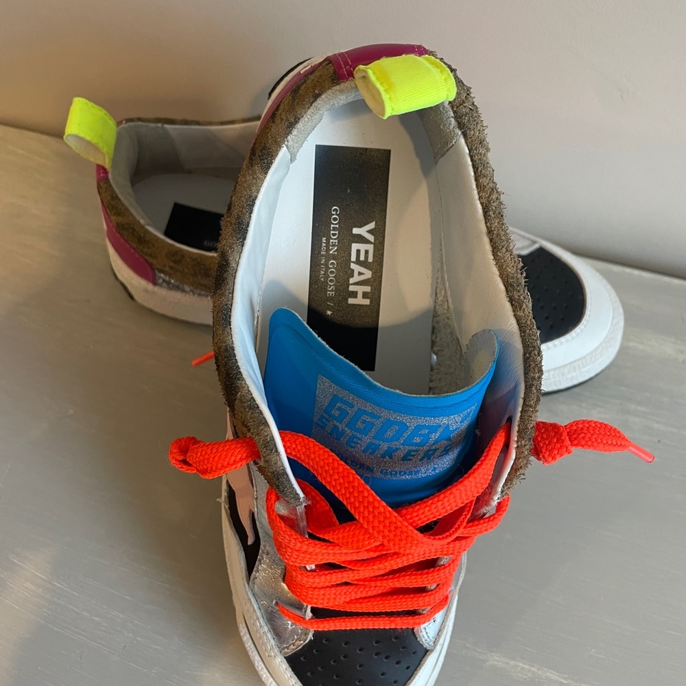Golden Goose Black and White Sneakers with Dynamic Design - NEW